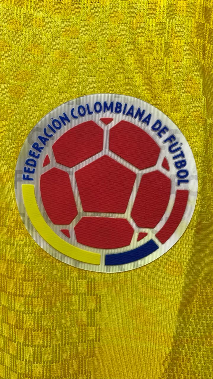 Camiseta de Fútbol Authentic - Selección Nacional